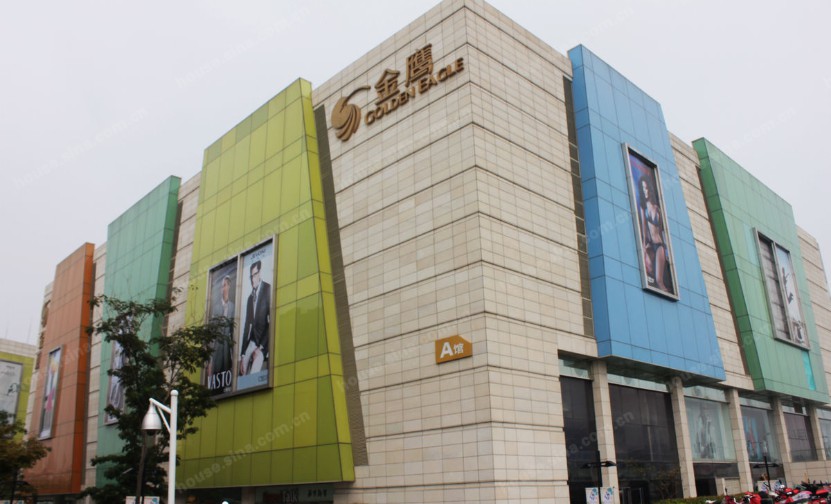 临湘金鹰奥莱城